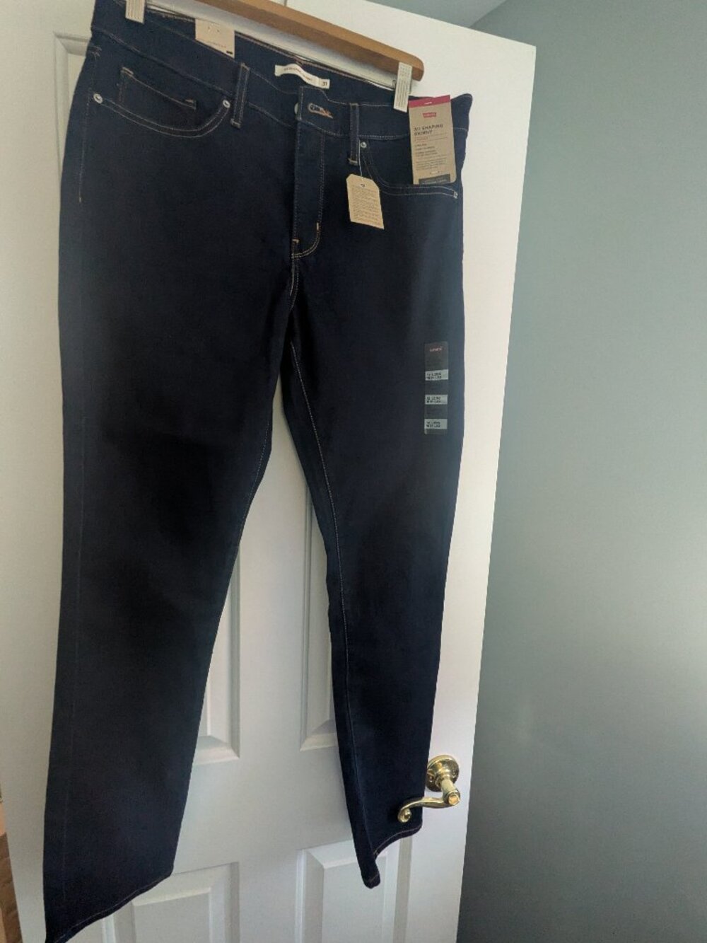 Levi's 311 Shaping Skinny jeans Size 12 Long, W31 L32, NWT